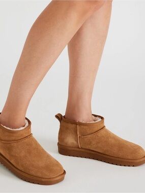 Steve Madden Cabin Chestnut Suede Shearling-Lined Slip-On Bootie